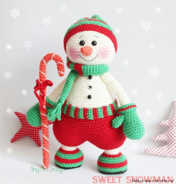 Снеговик своими руками на Новый год: вяжем новогоднего снеговика