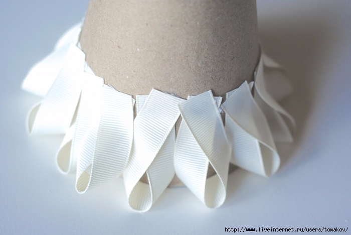 easy-christmas-craft-ideas-ribbons-1024x685 (700x468, 159Kb)