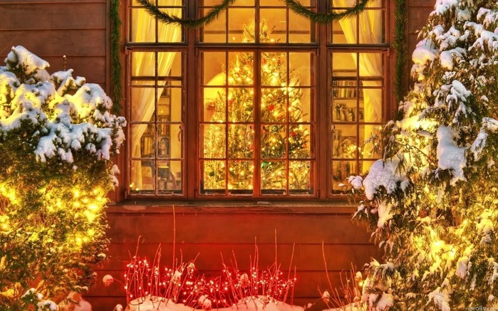 christmas-window (700x437, 142Kb)