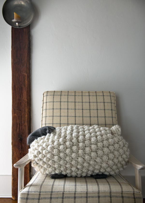 Bobble_Sheep_Pillow2 (500x700, 231Kb)