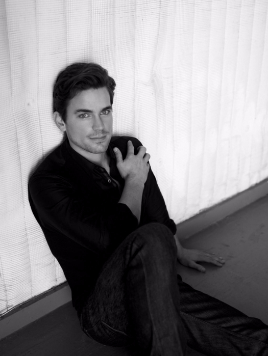 740full-matthew-bomer (525x700, 162Kb)