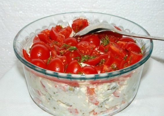 Salat-s-pomidorami-i-gribami1-566x400 (566x400, 39Kb)