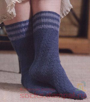 Вяжем носки необычные