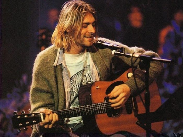 3973494_nirvana_kurt_cobain_mtv_unplugged768x576 (700x525, 71Kb)