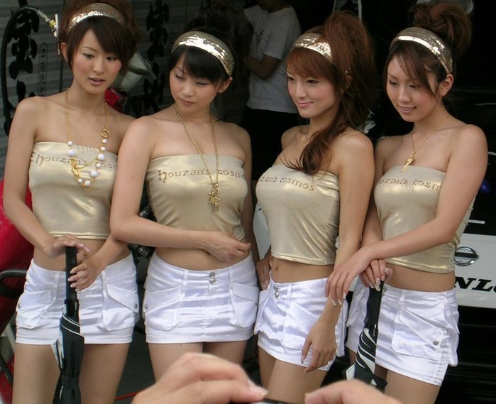 4514057_yQY95u78Ks (700x569, 82Kb)