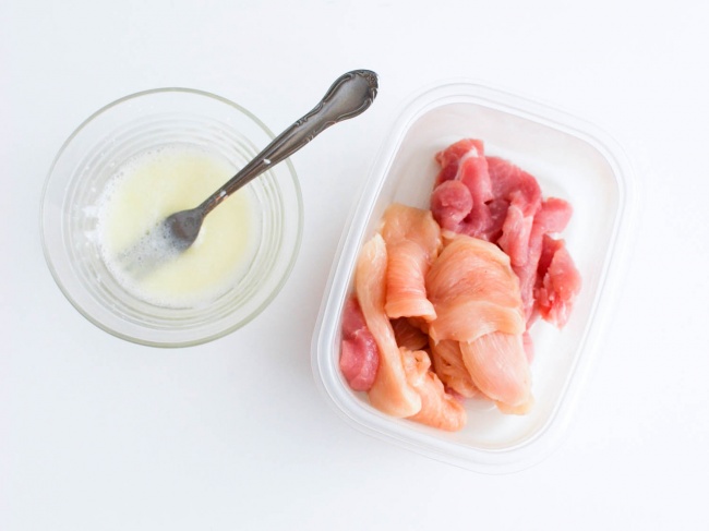 16317815-20140714-how-to-water-blanch-velveted-meat-shao-zhong-4-1470593365-650-aa3cc40087-1480420592 (650x487, 54Kb)