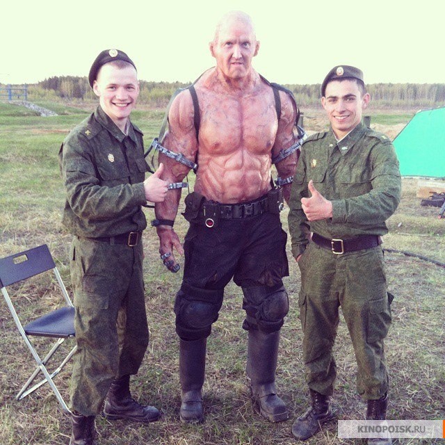 kinopoisk.ru-Guardians-2587174 (640x640, 151Kb)