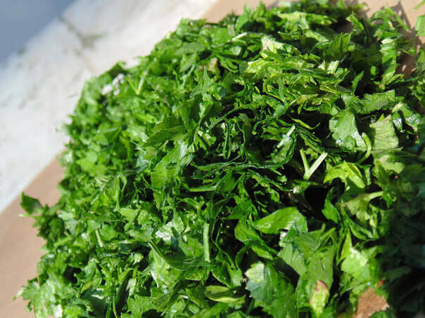 Salat-iz-petrushki (604x453, 66Kb)