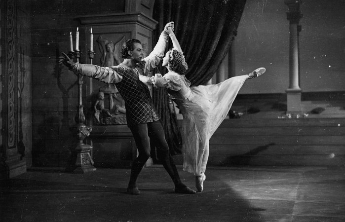 Galina-Ulanova-in-Romeo-and-Juliet-. (700x450, 60Kb)