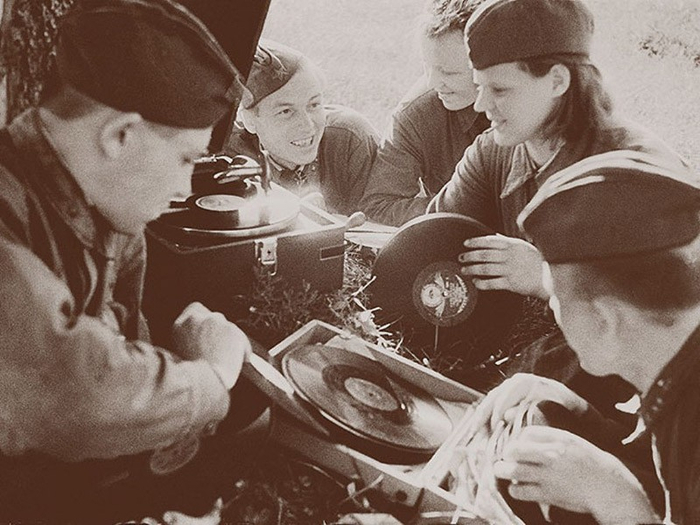 000-пластинки (700x525, 328Kb)