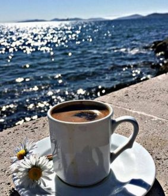 Картинки утренний кофе море