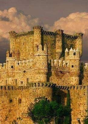 Castillo de guadamur. Toledo (291x406, 34Kb)