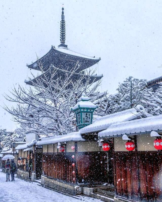 3 Kyoto in winter (560x700, 462Kb)