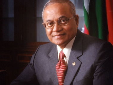 Maumoon-Abdul-Gayoom (380x285, 96Kb)