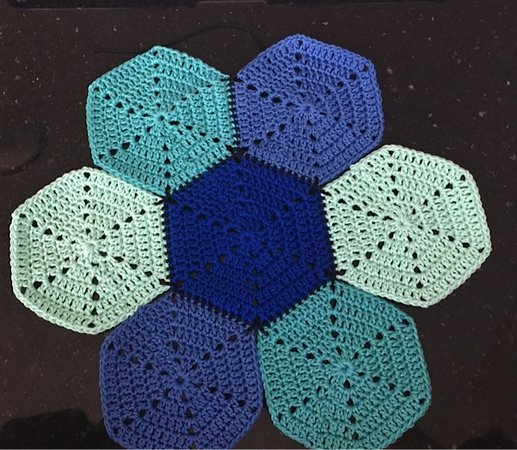 haekelanleiung-6-eckiger-topflappen-doppelt-hexagon-2272376895-517x450 (517x450, 210Kb)