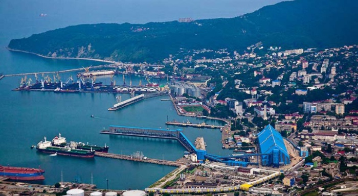 TSCP-Tuapse-Sea-Commercial-Port-JSC1-BIG (700x384, 260Kb)