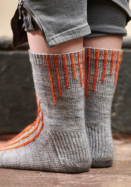 fiona-alice-socks-the-knitter-133-back_medium2 (450x640, 637Kb)