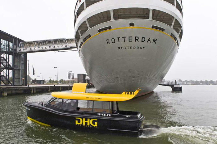 csm_Watertaxi-SS-Rotterdam-839-Ed_b9da060b0c (700x466, 236Kb)