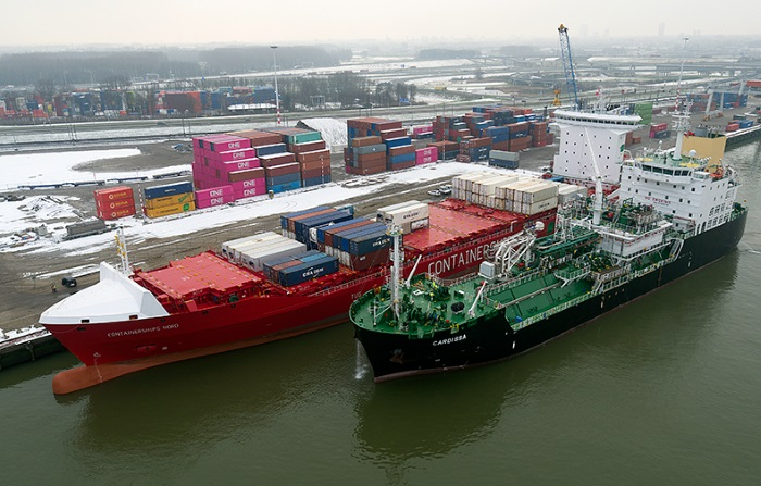 LNG-Containerships-12 (700x447, 279Kb)