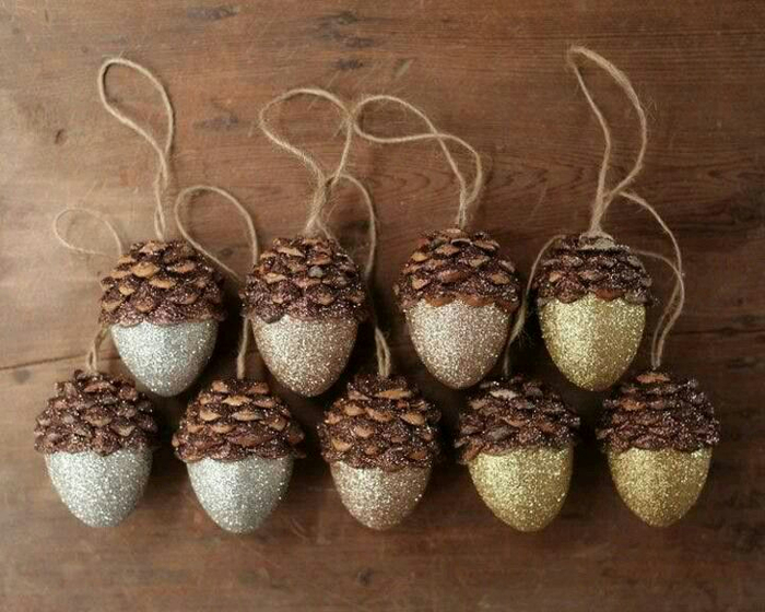 de8457f584803ef8298c740ef45860db--acorn-decorations-christmas-decorations (700x560, 357Kb)