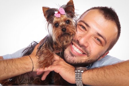 depositphotos_74187179-stock-photo-man-is-holding-his-pet (450x300, 27Kb)