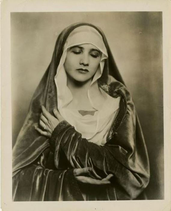 Anna Duncan by Nickolas Muray 1927 (769x900, 39Kb)