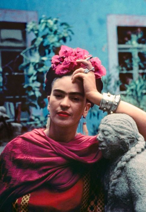 Frida-Kalo-v-portretah-Nikolasa-Myureya_11 (684x900, 57Kb)