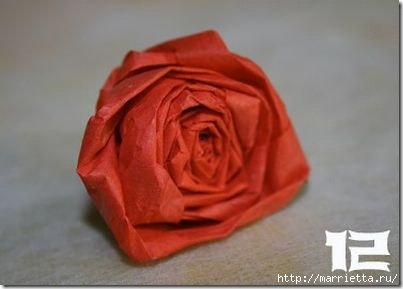 ЦВЕТЫ ИЗ БУМАГИ. Розы из бумажной рафии (13) (403x289, 46Kb)