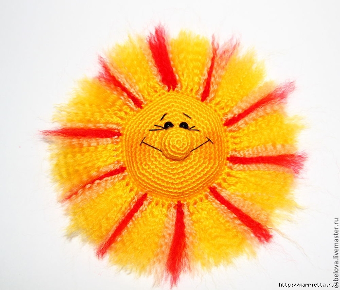 Солнышко крючком - интерьерная детская игрушка (19) (700x598, 262Kb)