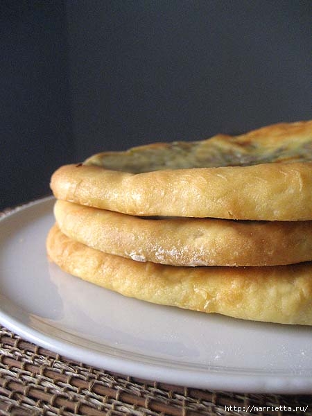 Осетинские пироги. Сахараджин со свекольной ботвой и сыром (7) (450x600, 125Kb)