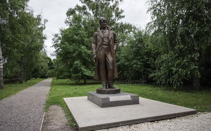 muzej_esenina_ryazan_62-806x504есенин45879 (700x437, 132Kb)