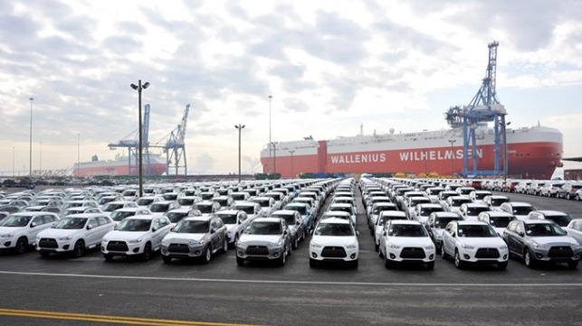 Imported cars at the port of Baltimore, Maryland (643x361, 166Kb)