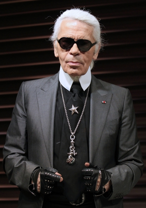 3437398_karllagerfeld (493x700, 200Kb)
