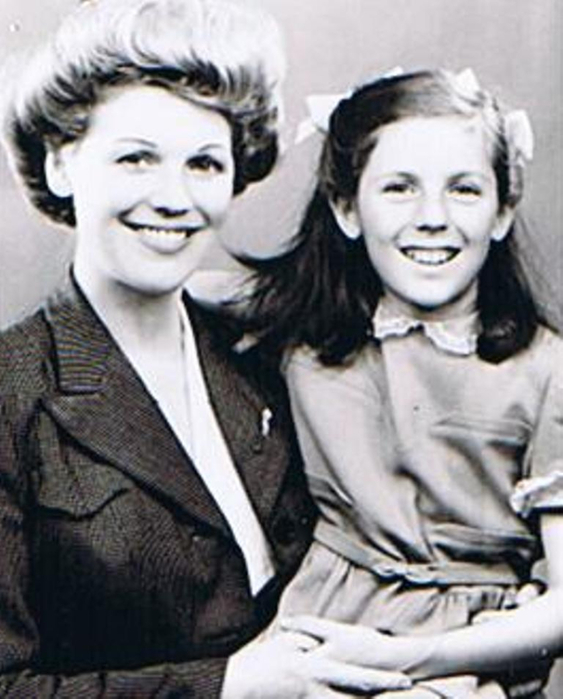 Enid-Stamp-Taylor-005 (563x700, 291Kb)