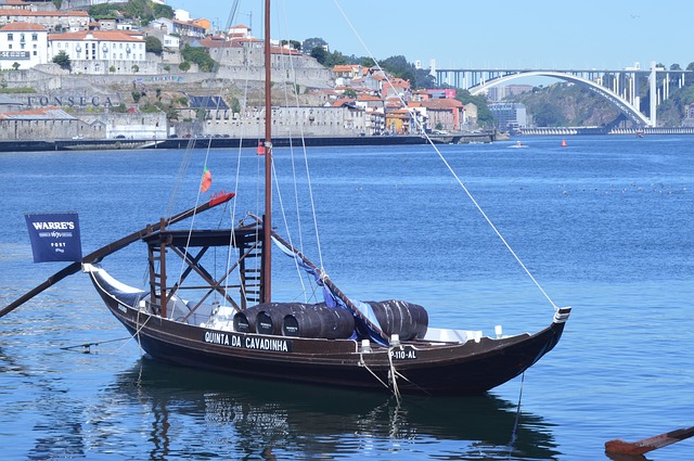 1560248474_boat-4161269_640 (640x425, 111Kb)