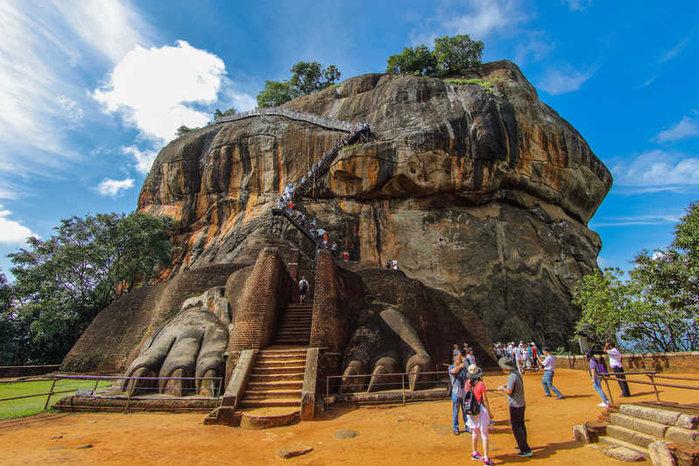 Лев-рок - сигирия, Шри-Ланка 2 (700x466, 431Kb)