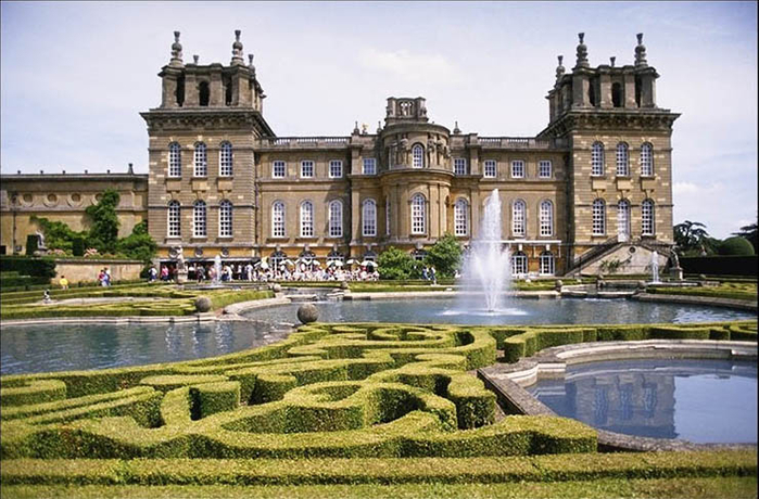 Blenheim-Palace.jpg.pagespeed.ce.pVTMHVvkJH (700x460, 384Kb)