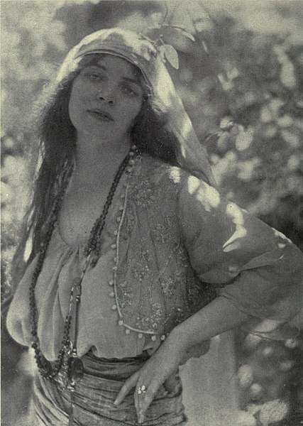 Portrait. 1916 (427x600, 138Kb)
