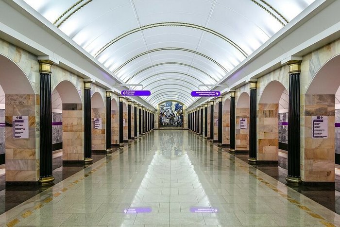 73342385_2518963255006605_7108149859605020672_nстанция (700x467, 81Kb)