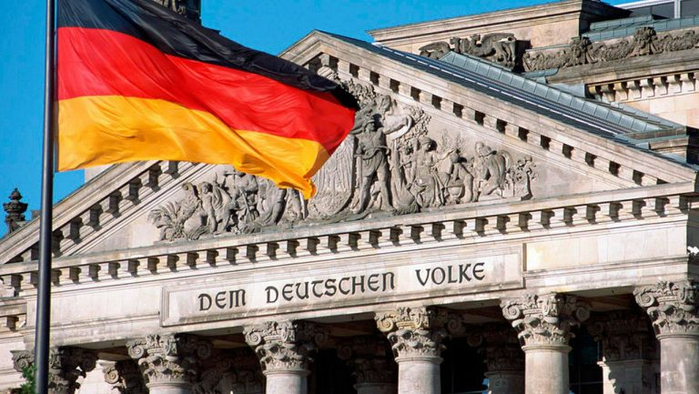 bundestag-768x433 (700x394, 344Kb)