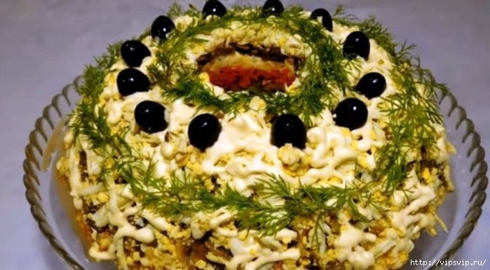 5745884_Vkysnii_i_krasivii_salat_Kypecheskii (700x386, 161Kb)