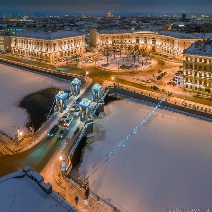 Улица ломоносова санкт петербург. Площадь Ломоносова в Санкт-Петербурге. Санкт-Петербург площадь Ломоносова мост. Питер площадь Ломоносова. Ломоносовский сквер Санкт-Петербург.