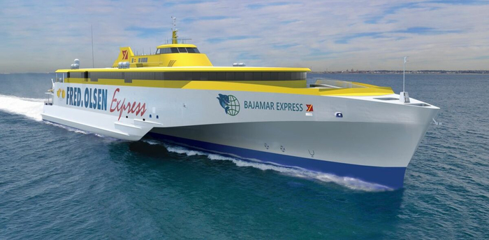 Bajamar Express features Austals latest, optimised trimaran hull form (700x343, 215Kb)
