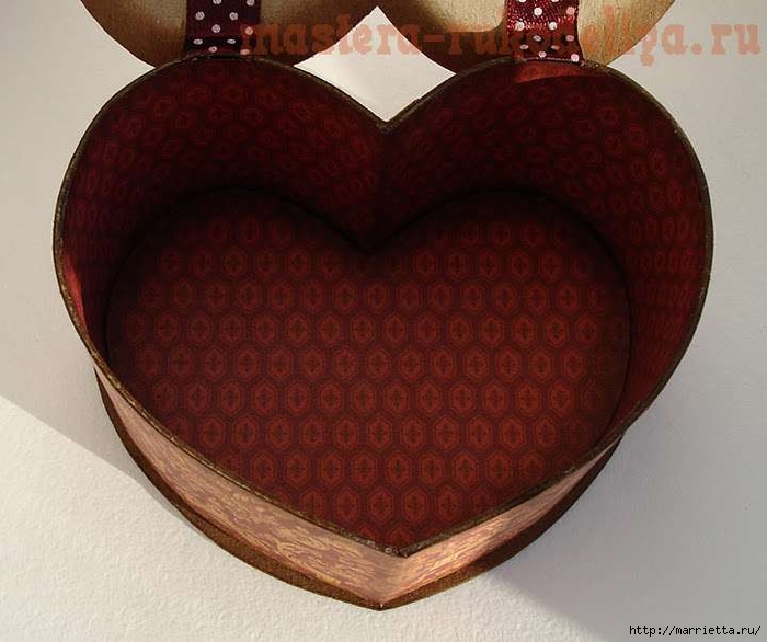 Мастер-класс по скрапбукингу. Шкатулка в форме сердца (15) (700x586, 240Kb)