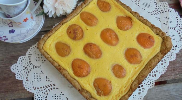 2835299_Abrikosovii_pirog1 (700x386, 45Kb)