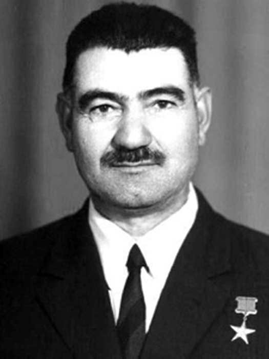 Bayramov_Bahlul_Guseyn_ogly (525x700, 116Kb)
