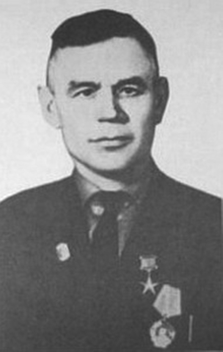 Pavlyukov_Ivan_Yakovlevich (443x700, 92Kb)