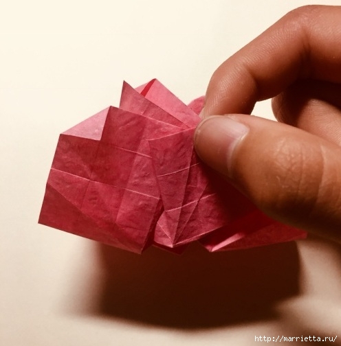 Роза в технике оригами из бумаги (8) (496x504, 97Kb)