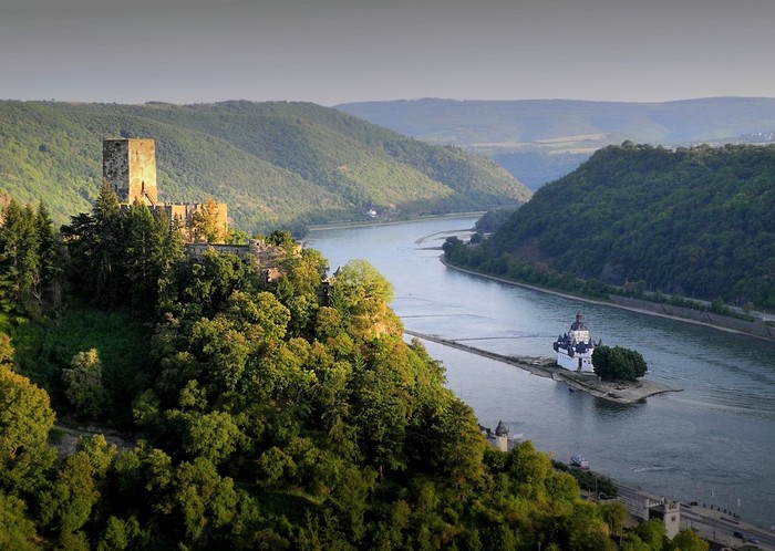 fotokurse-hessen-rhein-burgenromantik-rheinlandplalz-koblenz-rhein-main-frankfurt-burg-gutenfels-pfalzgrafenstein-fotoworkshop () (900x698, 107Kb)