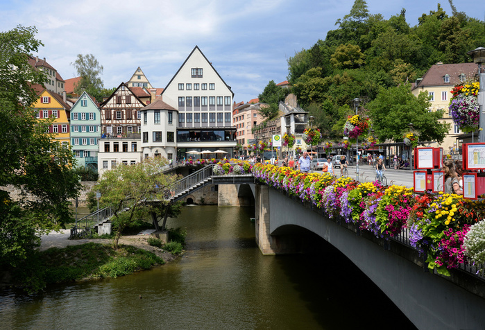 tuebingen-neckarbruecke-14379902-fc6a-4dec-aee2-e15c214a5951 (890x676, 247Kb)
